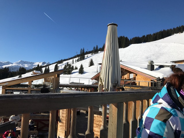 Bild: Kleine Pause bei unserer Skitour in Saalbach