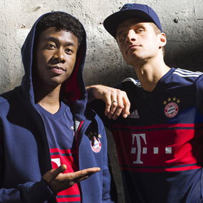 Bayern Spieler Alaba und Müller