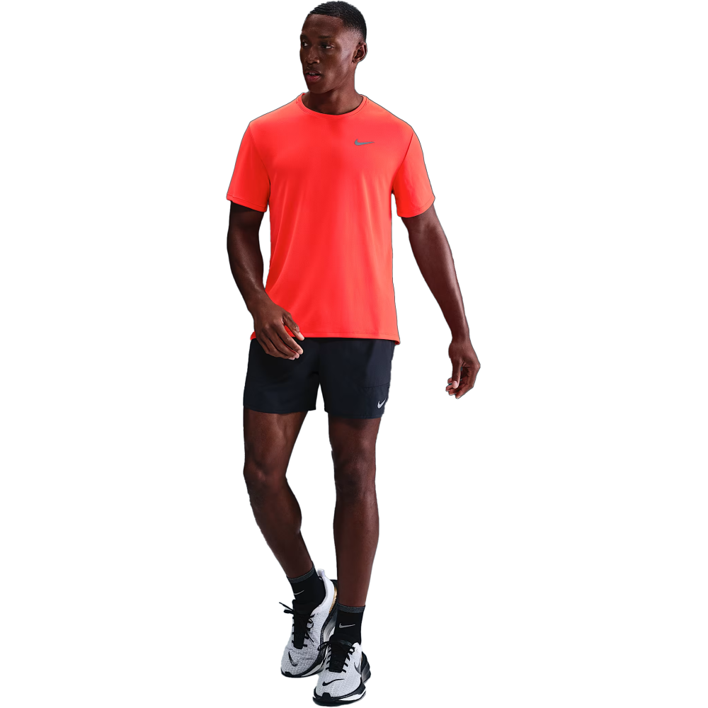 Nike Herren Miler UV-Kurzarmoberteil 