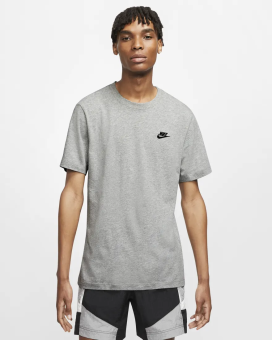 NIKE Club Herren T-Shirt 