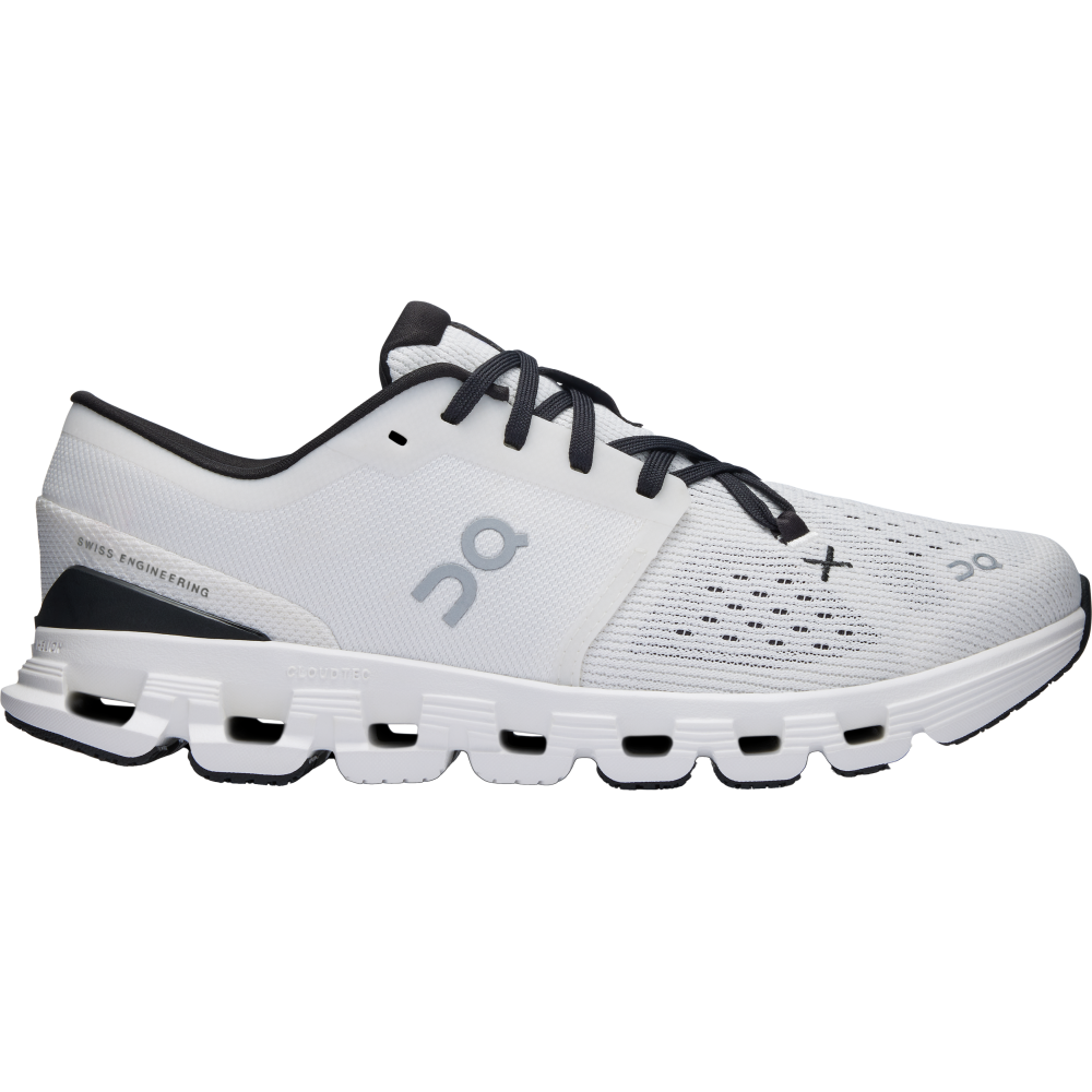 ON Running Fitness Schuhe Damen Cloud X 4 10