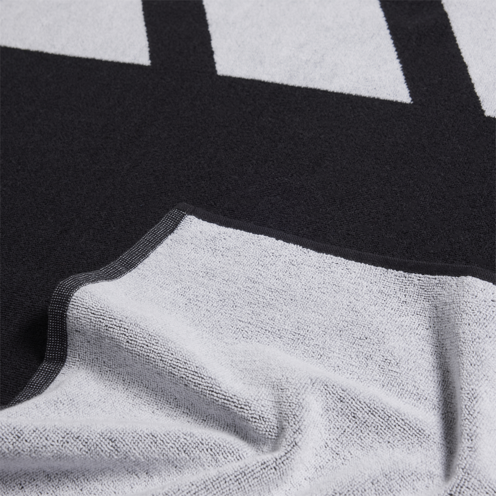 adidas Handtuch L  -