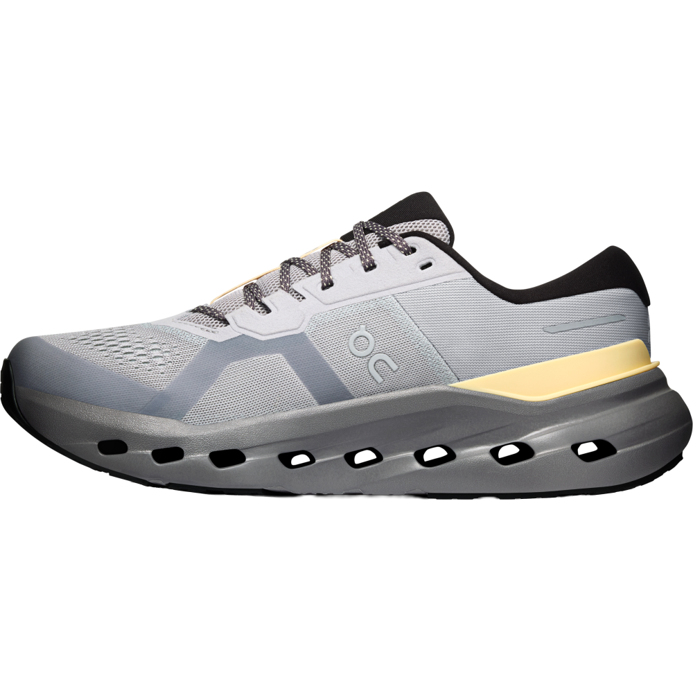 ON Cloudrunner 3 