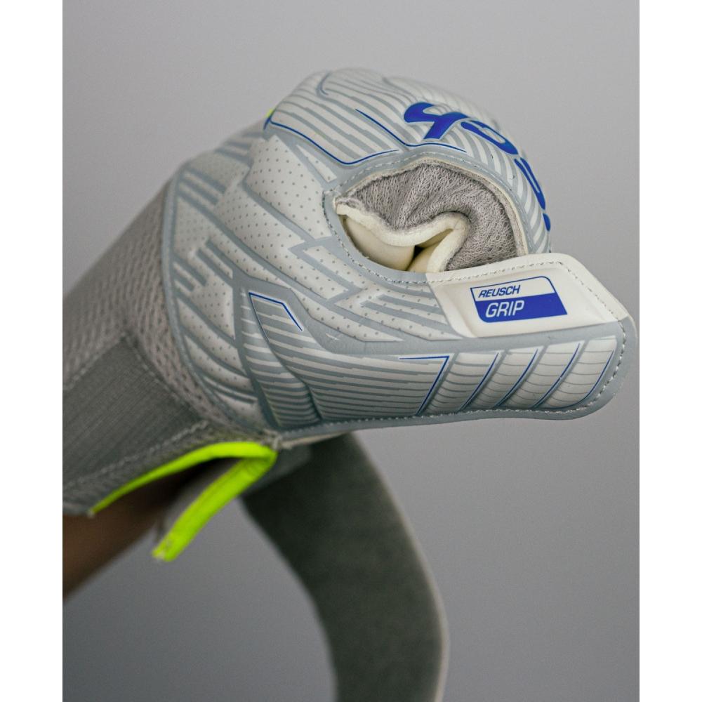 Reusch Attrakt Grip Finger Support Torwarthandschuhe Junior 4,5