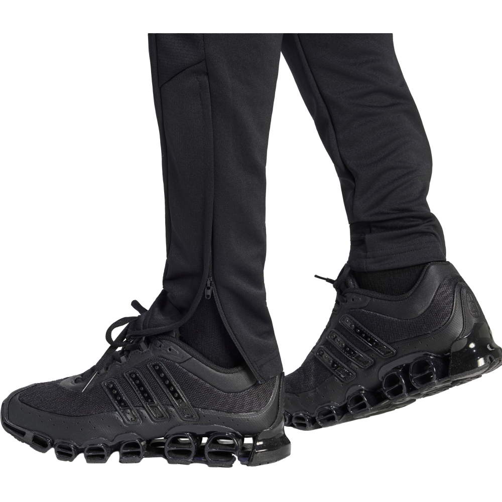 adidas Tiro 26 Essentials Trainingshose Herren 