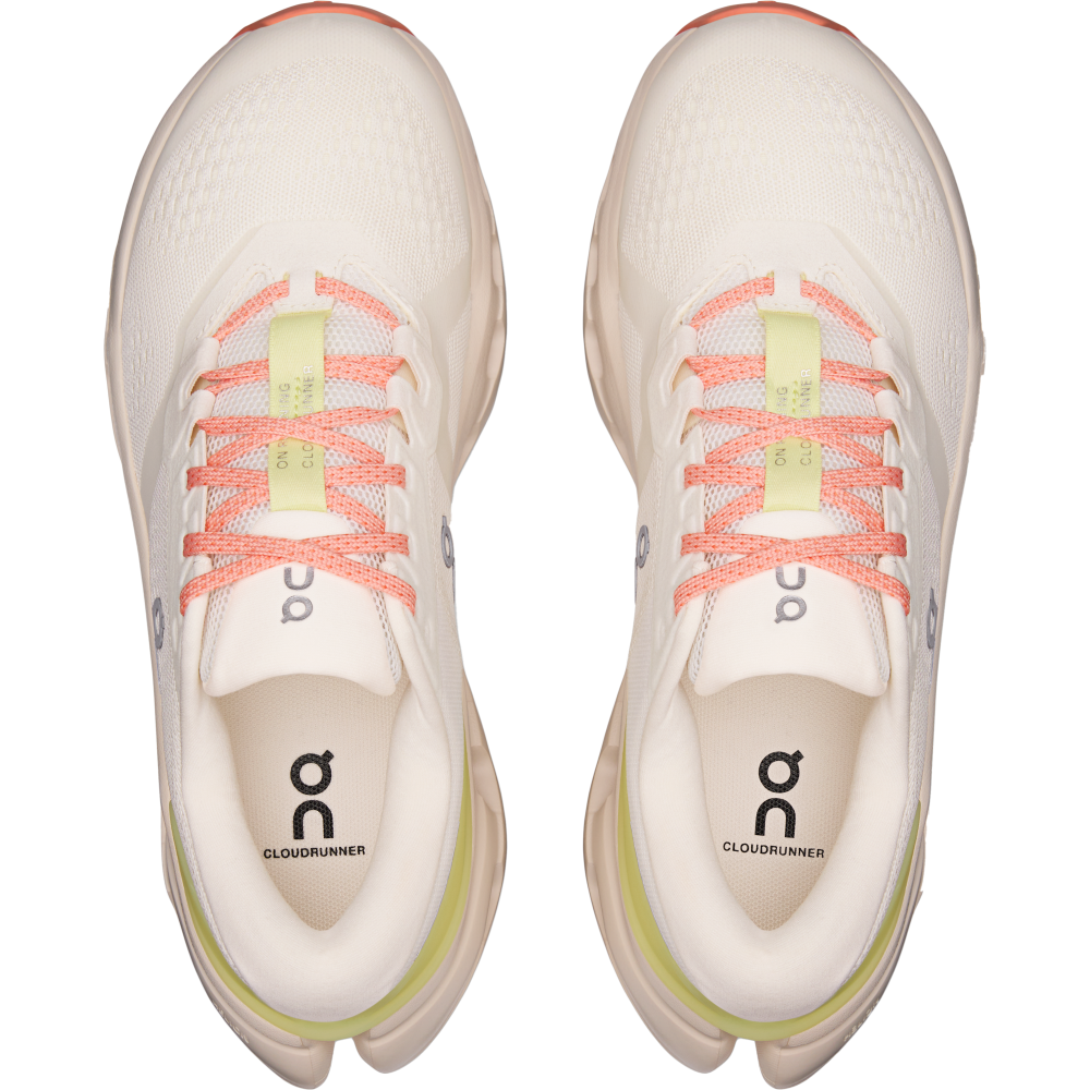 ON Cloudrunner 3 