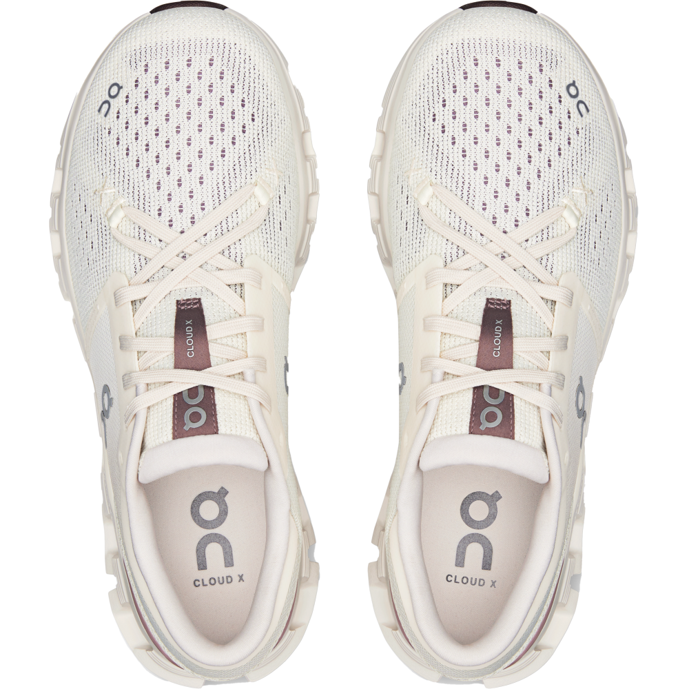 ON Running Fitness Schuhe Damen Cloud X 4 9,5