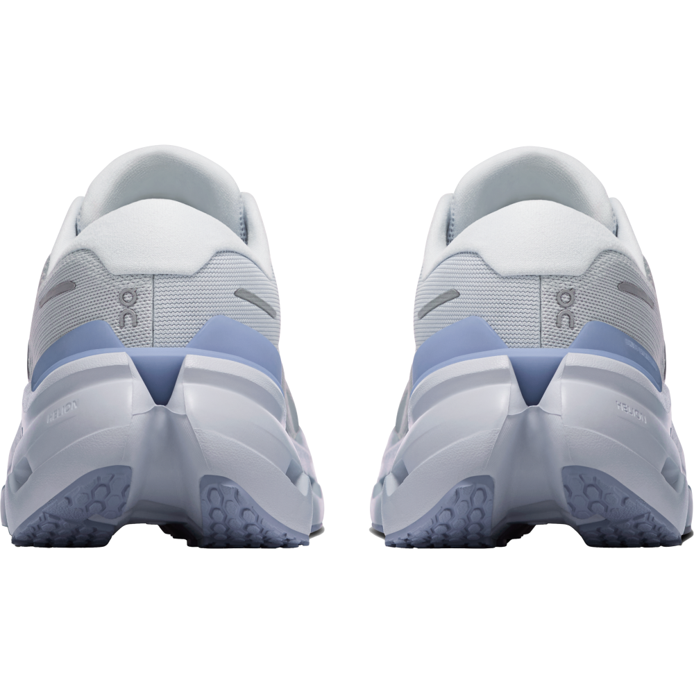 ON Cloudrunner 3 