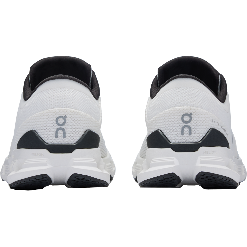ON Running Fitness Schuhe Damen Cloud X 4 10